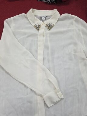 Worthington Ivory Blouse with Gold and Silver Beaded Collar